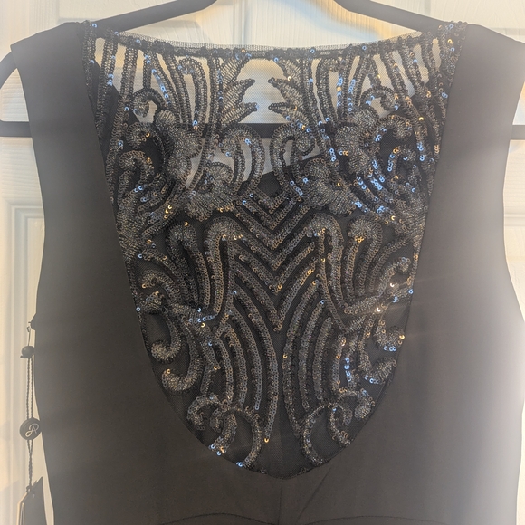 Adrianna Papell Black Backless Dress with Lace Detail - Picture 5 of 7